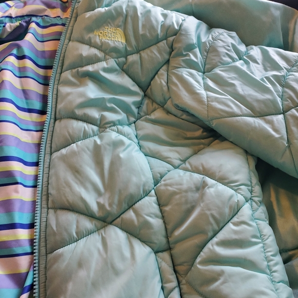 Reversible North Face Coat - Picture 3 of 4